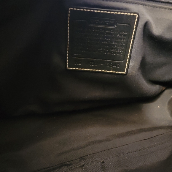 Vintage Coach  Signature Medium sized satchel - Picture 6 of 8